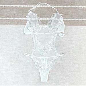Fredericks of Hollywood | Sexy Floral Lace Teddy